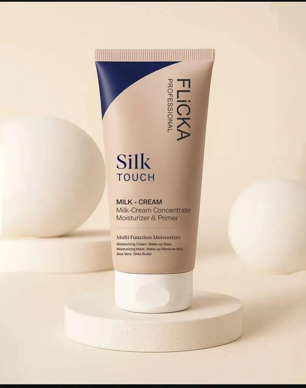 Flicka Silk Touch 3 in 1 Moisturizer Primer & Makeup Fixer